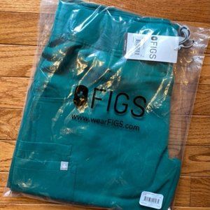 Brand New FIGS Kade Cargo Scrub Pants Hunter Green